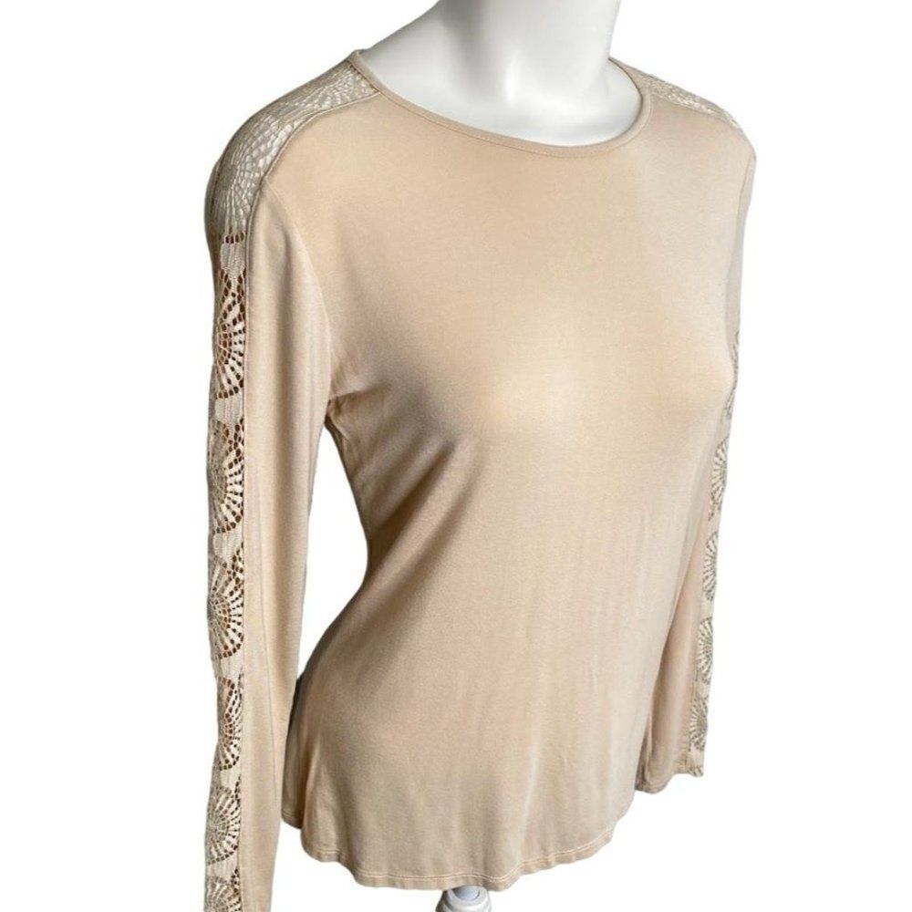 Carmen Marc Valvo Beige Round Neck‎ Long Crochet Lace Cutout Sleeve Sz Medium